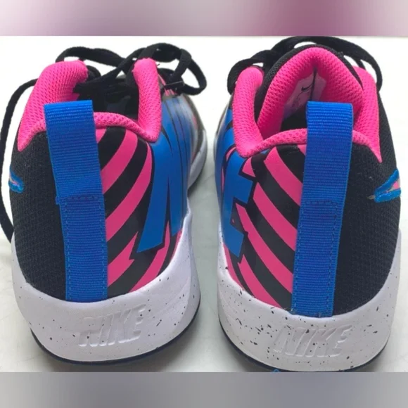 Nike Unisex Kids’ Team Hustle Quick 2 (GS) Basketball Shoes Size 6Y NWOT $99 - Picture 6 of 9